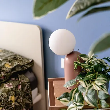 700mstazionecentraleampio Trilocale Con 2balconi Daire